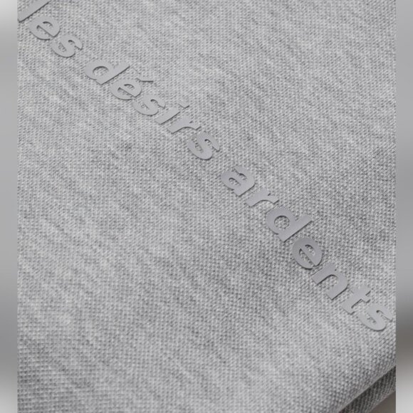 H&M Crew Neck Sweater Les Desirs Ardents Mens Regular Fit Pullover Sweatshirt - Picture 2 of 12